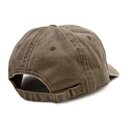 the back of the Moose Cap showing the high quality adjustable clasp