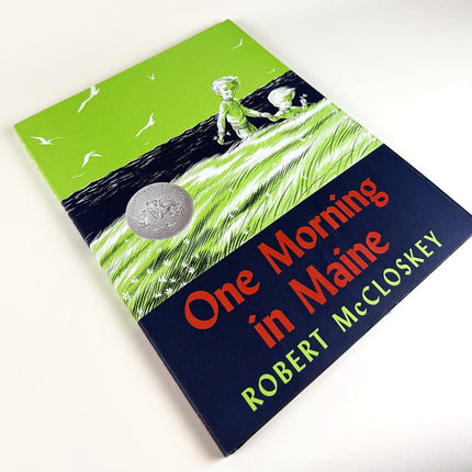 One Morning in Maine - Hardcover