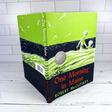 One Morning in Maine - Hardcover