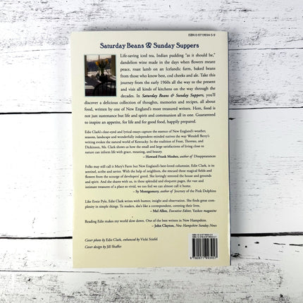 Back cover of Saturday Beans and Sunday Suppers with book description and reviews