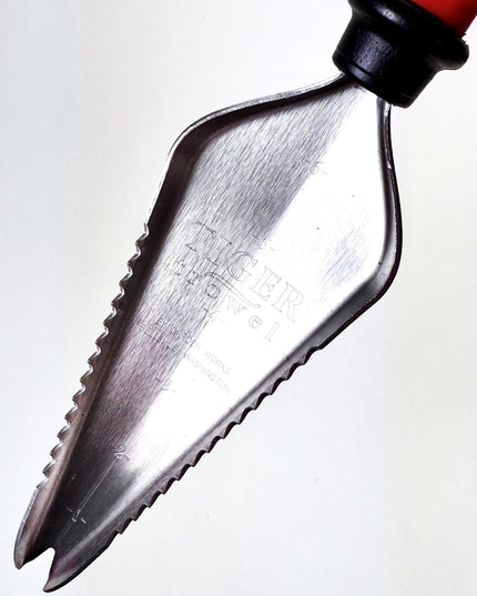 Tiger Trowel with Comfort Grip
