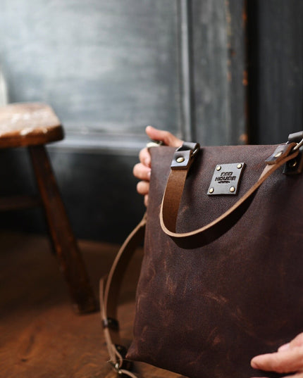 The Crossbody Day Bag