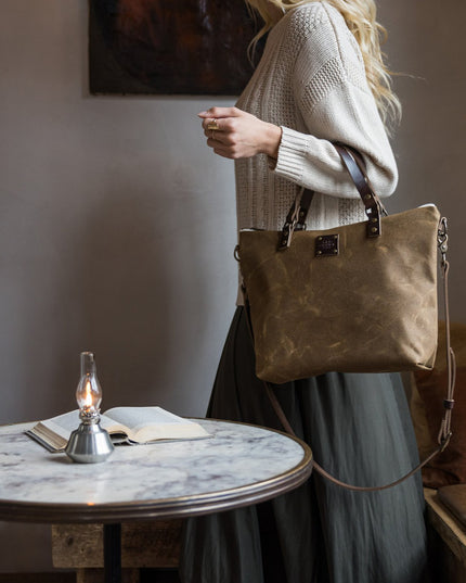 The Crossbody Day Bag