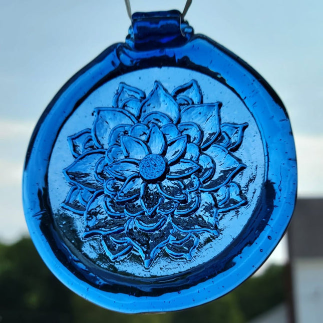 Old Hancock Dahlia Suncatcher