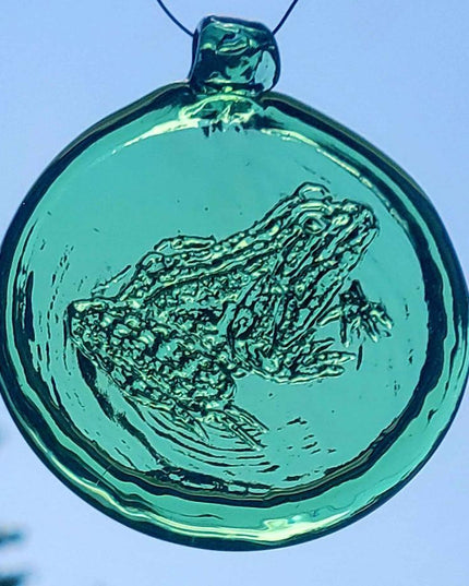 Old Hancock Frog Suncatcher
