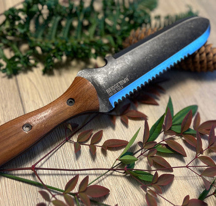 Essential Hori Hori Japanese Gardening Knife